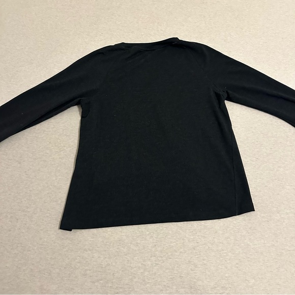 Nike‎ Black Long Sleeve Tee - Picture 3 of 4